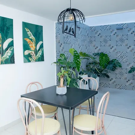 Casa En Barrio Manga Espaciosa-comoda-central Bed and breakfast 3*