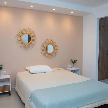 Casa En Barrio Manga Espaciosa-comoda-central Bed & Breakfast Cartagena